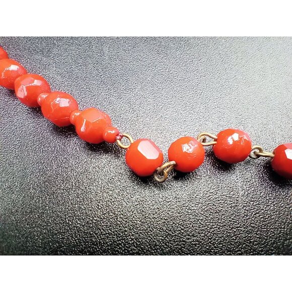 Red Lucite Necklace Faceted Beads Vintage West Germany Adjust 15.5 In  Jewelry - Picture 12 of 14